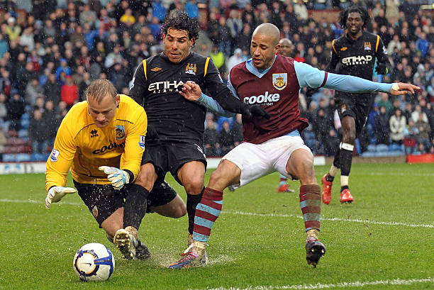 保持强大的 保持强大的