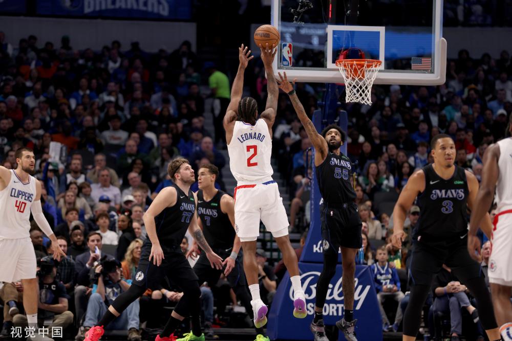 这位年轻的 这位年轻的