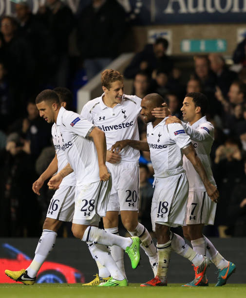 球迷们期待 球迷们期待