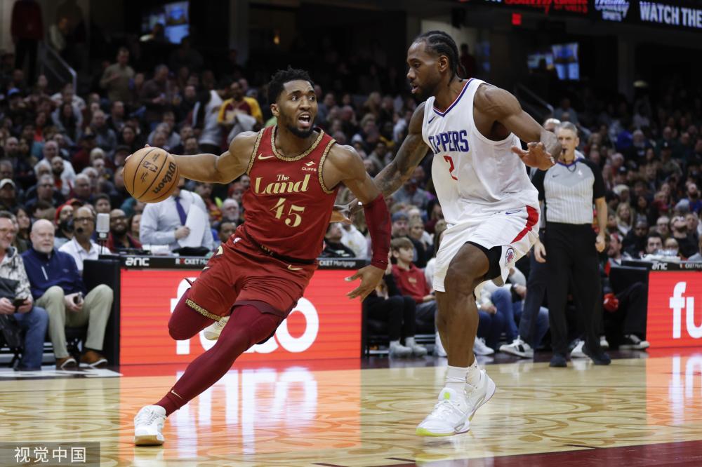 海鹰裁掉近 海鹰裁掉近